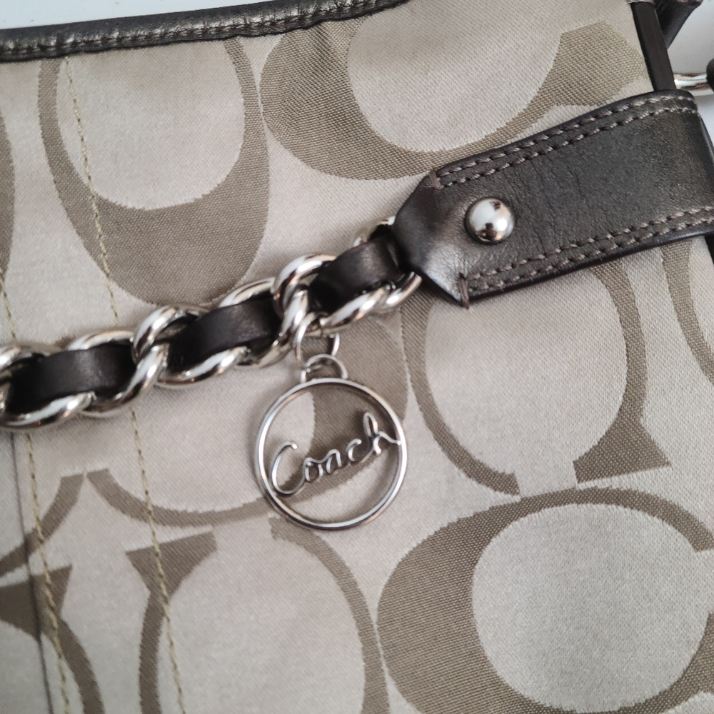 Coach Shoulder Bag - Picture 2 of 7